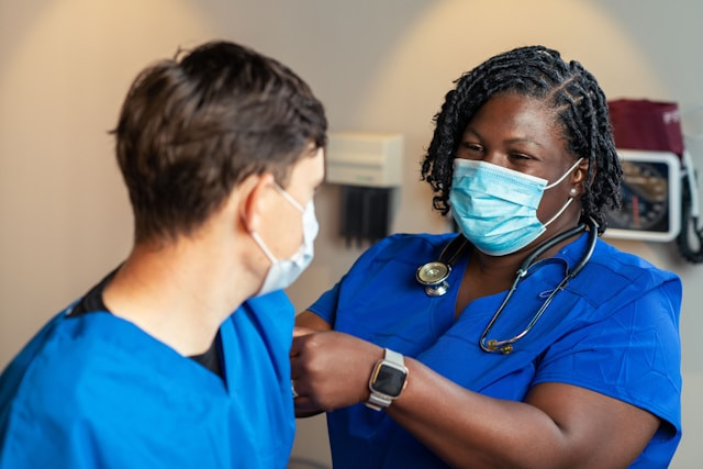 How to Become a CNA in Maine