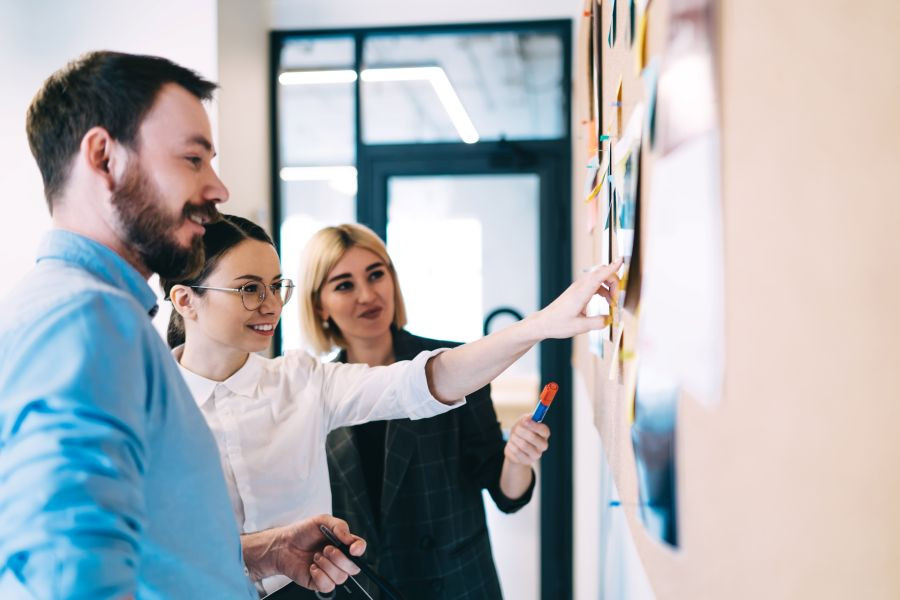 Why advertising your payroll vacancy on a specialist job board gets better results