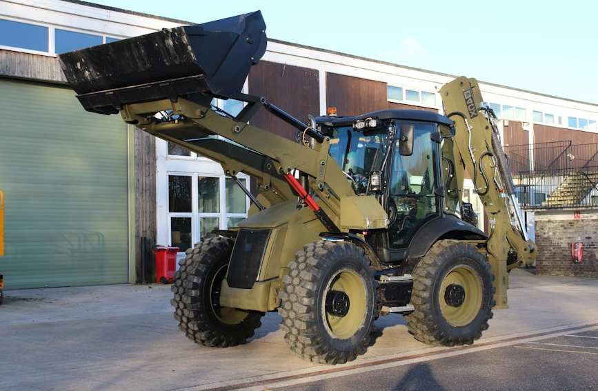U.S. Marines Take a Liking to JCB’s New 4CX Backhoe