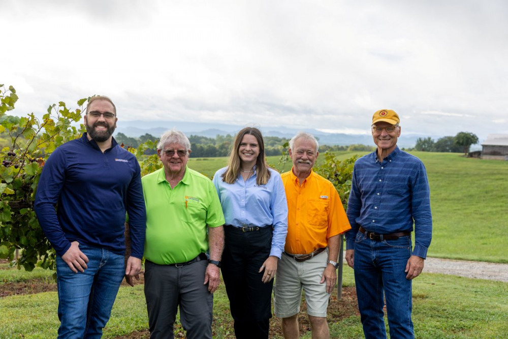 Introducing the New UT Viticulture Team