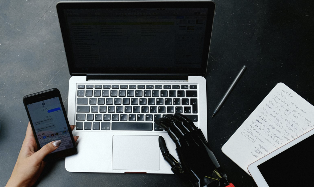 How AI Is Changing the Role of HR Professionals
