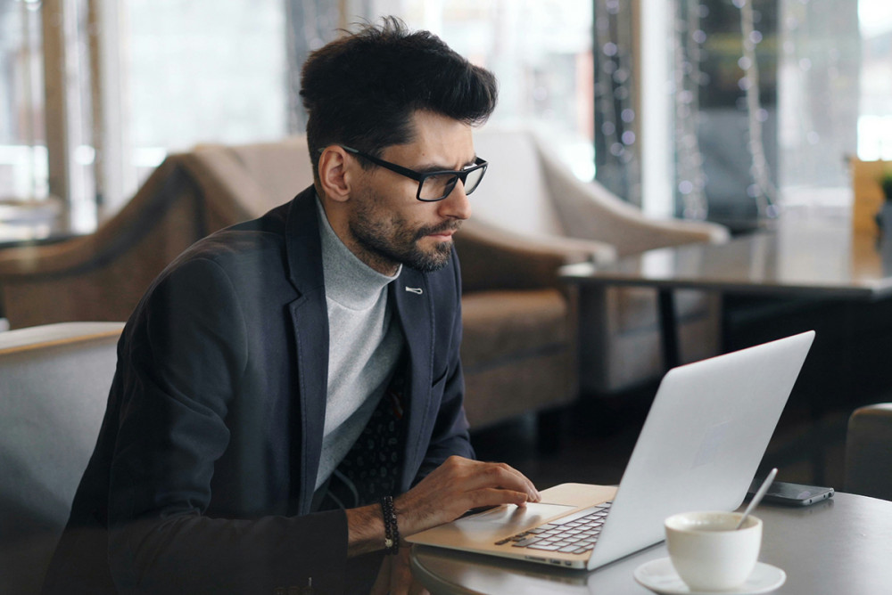 Staying resilient in a tough façade and building job market