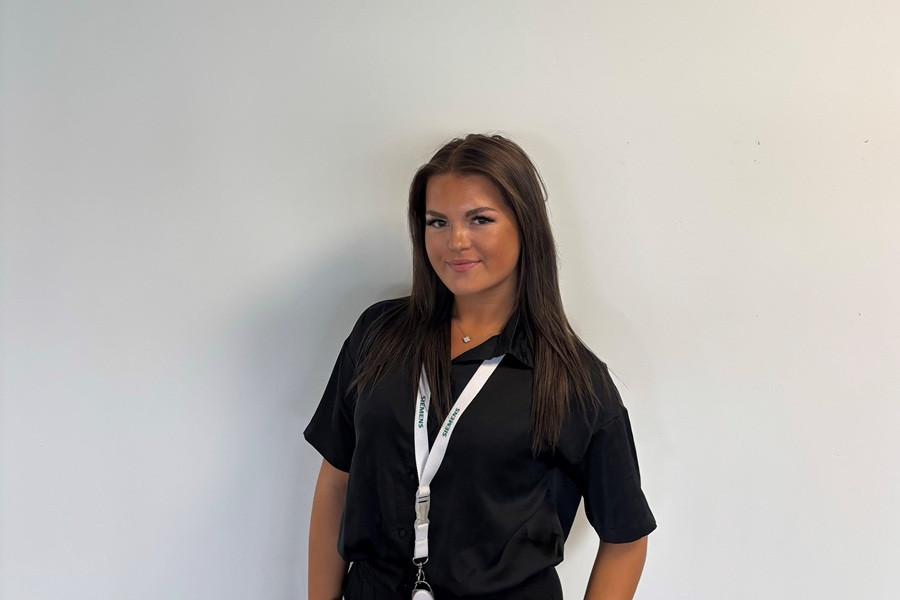 From Feeling Unsure to Finding My Path: How resilience and an Apprenticeship Shaped My Career