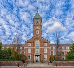 Considering a Move to an Independent School? What to Know