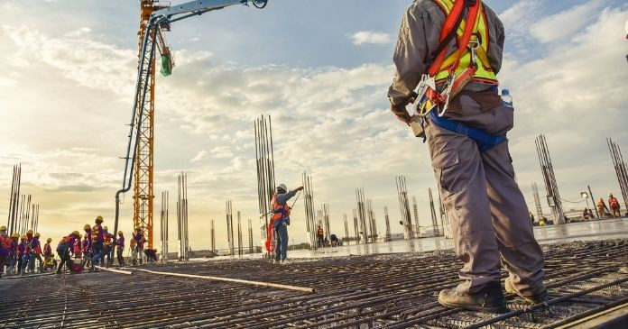 How to Hire Construction Workers (And Actually Get Them to Show Up)