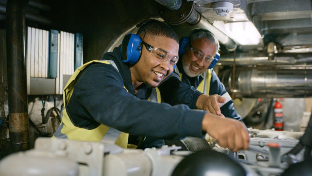 Trade School vs. Apprenticeship — Which Path Builds a Stronger Career?