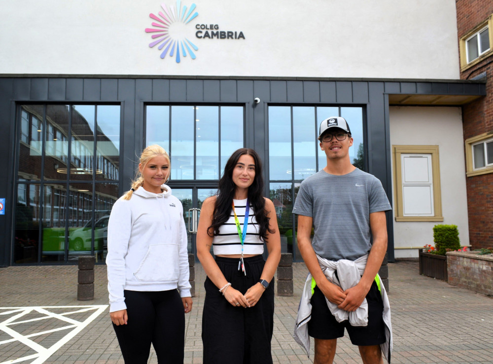 Record-breaking summer school helps young people take their next step