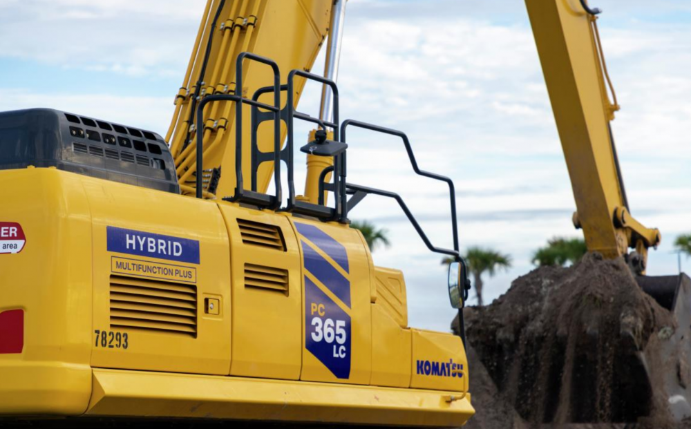 Komatsu's New PC365LC-11 Excavator Takes Performance, Operator Comfort, Cost Savings to Higher Level