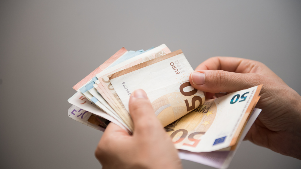 Die 5 bestbezahlten Außendienst-Jobs 2025 – und wie du sie bekommst!