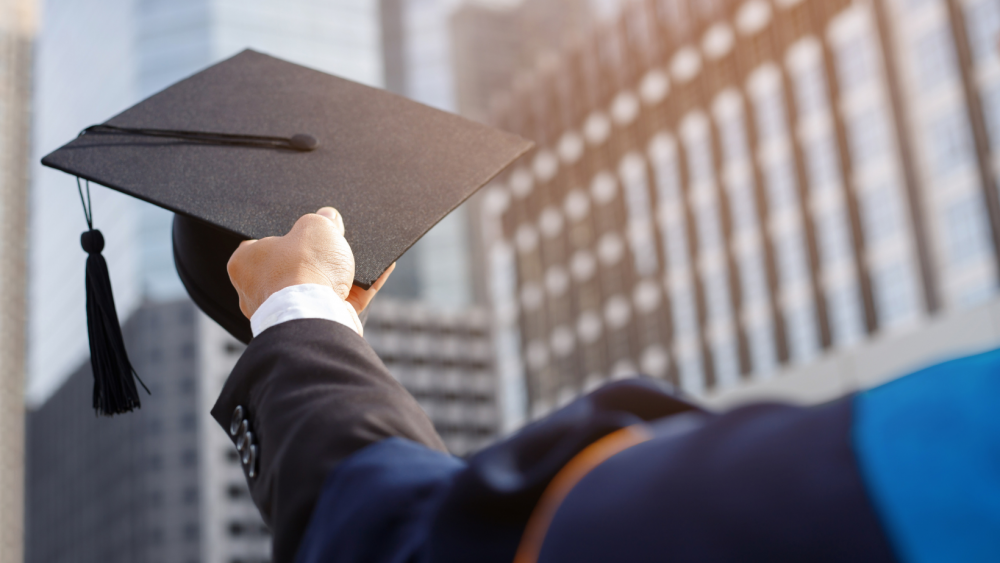 How to Start a Career in Paid Media Without a Marketing Degree