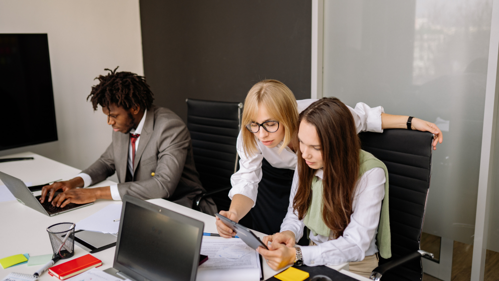 What Skills Do Employers Look for When Hiring Paid Social Specialists?