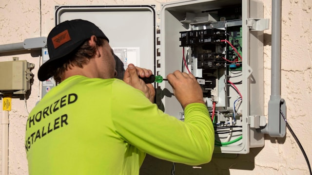 How to Become an Electrician in Maine