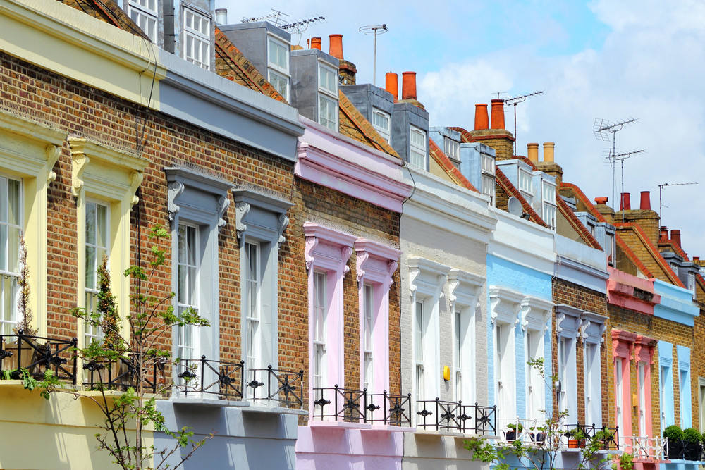 Can You Really Earn £100,000 as a Mortgage Broker?