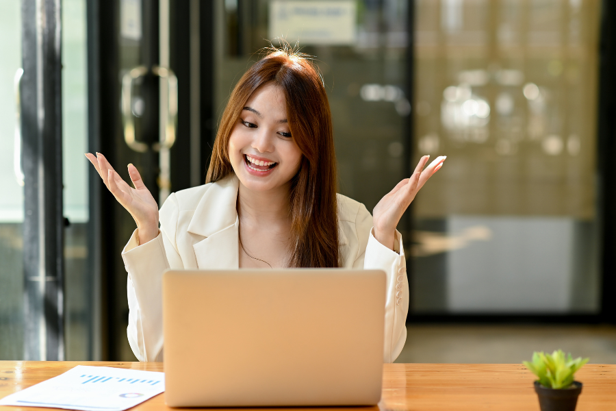 Why More Employers Hire Filipino Virtual Assistants: Skills, Savings, and Work Ethic