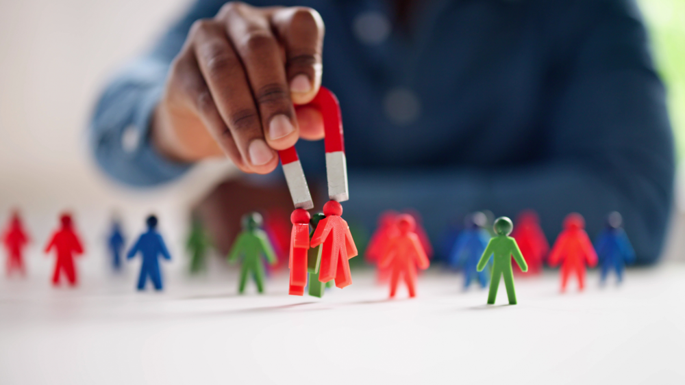 Lead-Generierung für Außendienst-Profis: So füllst du deinen Terminkalender konstant