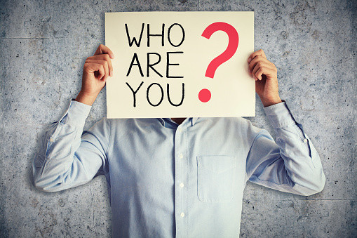 7 tiny habits that shape your personal brand without you noticing