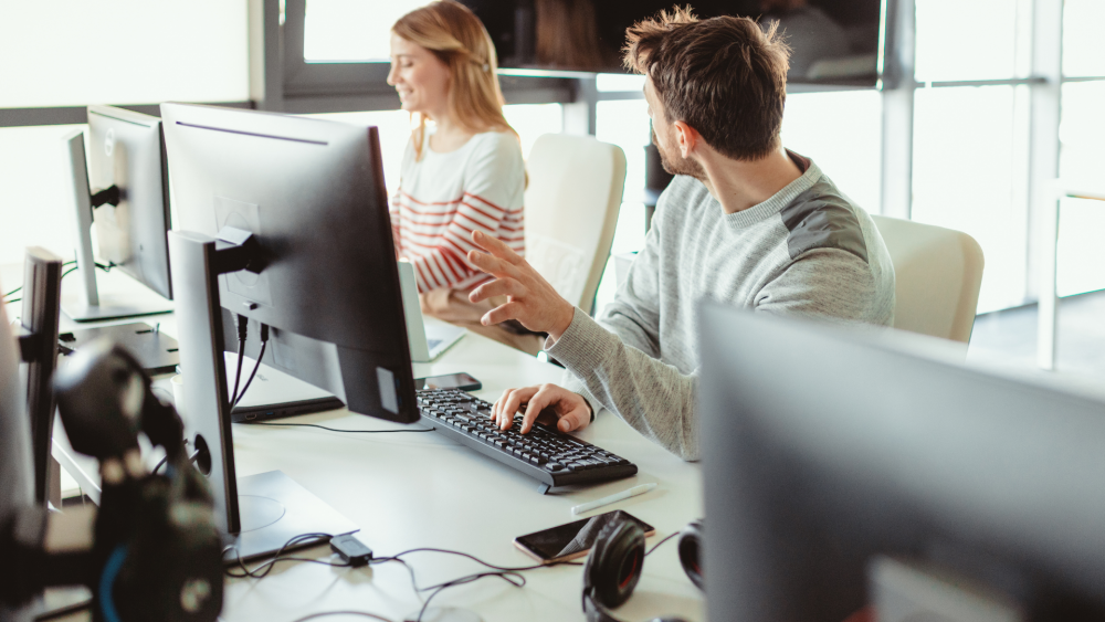 Mehr Bewerbungen im Außendienst: Welche Benefits heute den Unterschied machen