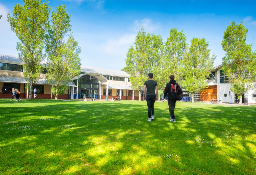 Alton College Launches New University Partnership