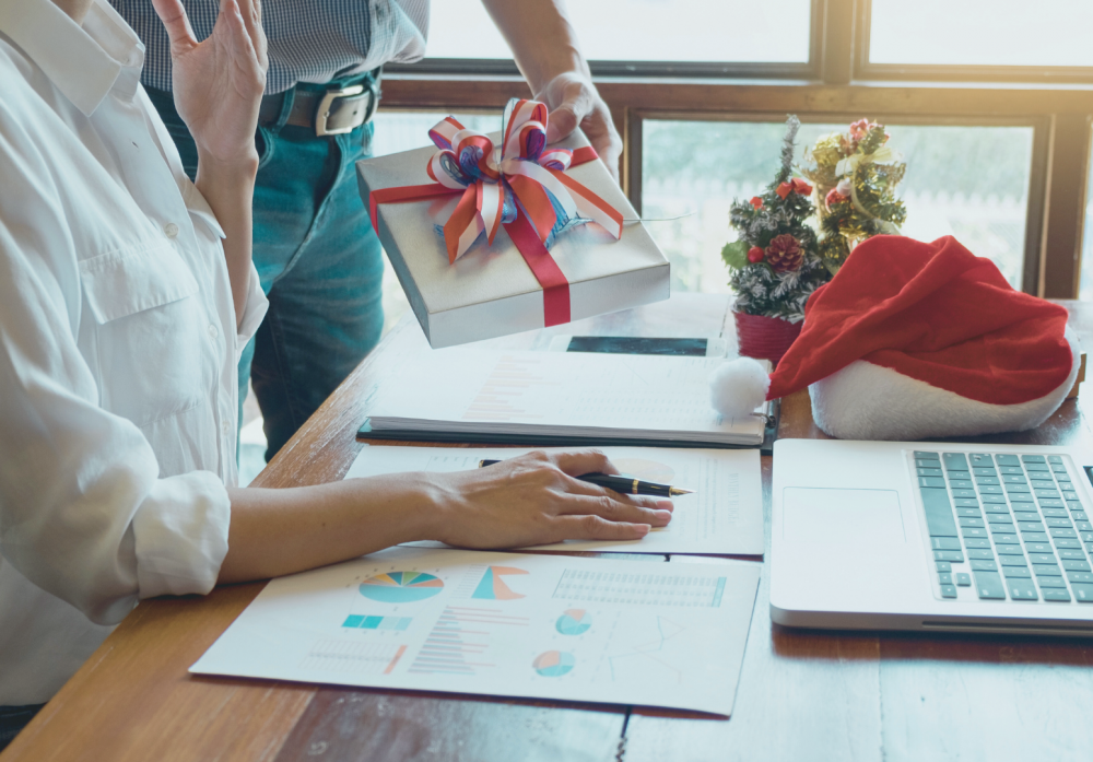 The Best Employee Gift Ideas (that don’t feel generic)