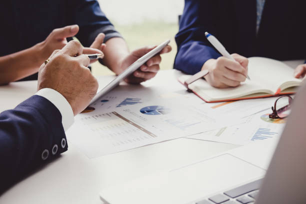 Biotech Sales Strategy in a Post–Rate Cut Environment: Opportunities for Tools Companies