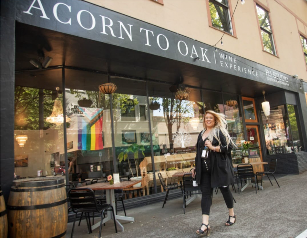 Linfield’s Acorn to Oak Wine Experience Names Tiffany Morris as New Manager