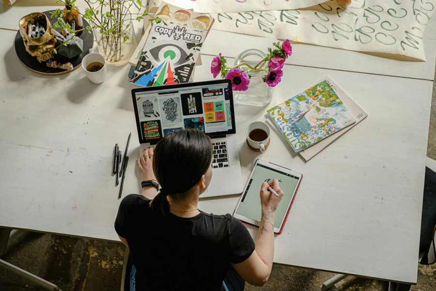 Cómo crear tu primer portafolio digital para trabajo remoto (sin experiencia previa)