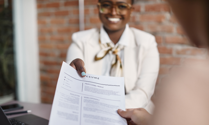Do You Have a Professional Resume? 🤔