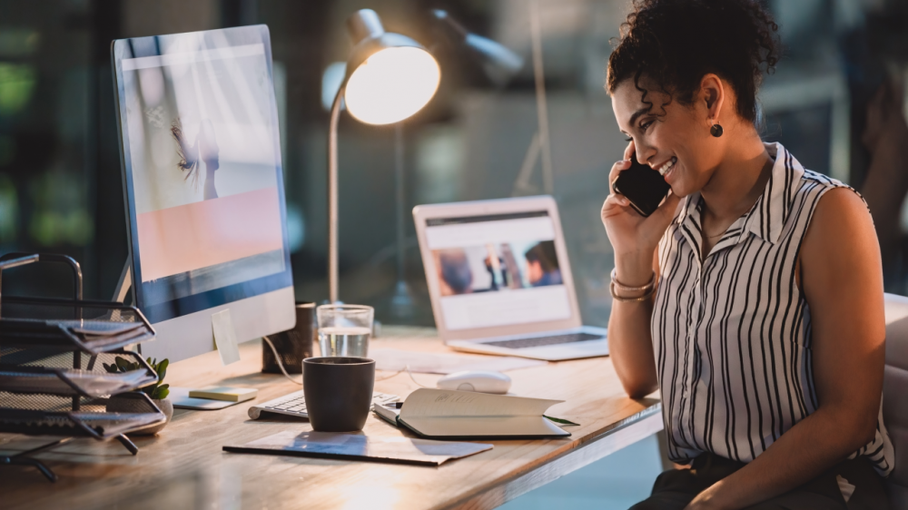 Side Hustles While Employed: A Sign of Ambition or a Distraction from Your Main Job?