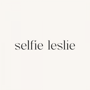 Selfie Leslie