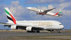 Wie kann ich mit einer Person bei Emirates sprechen?