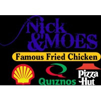 Nick & Moes