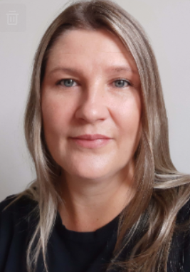 Josiane K.