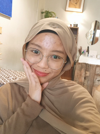 Cisya Ratna Dharmeista