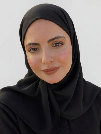 Esraa Hindi