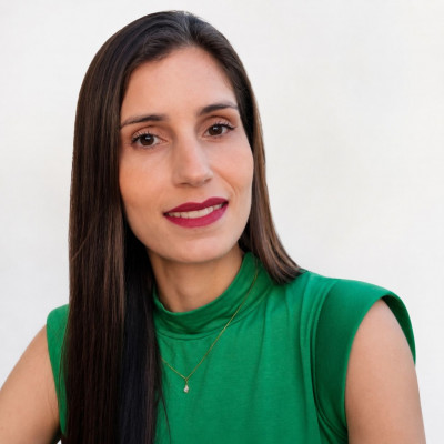 Tabatha Fernanda L.
