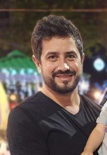 Vinicius V.