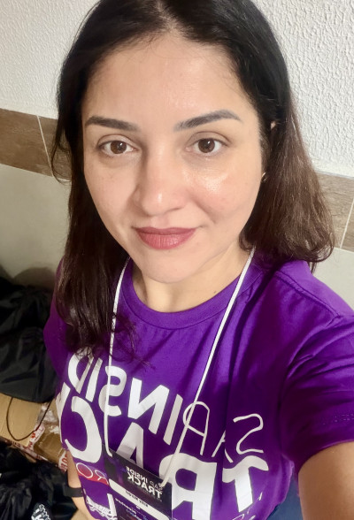 Kelly Cristina R.