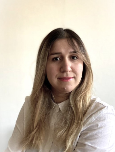 Atiyeh Abdiesfanjani