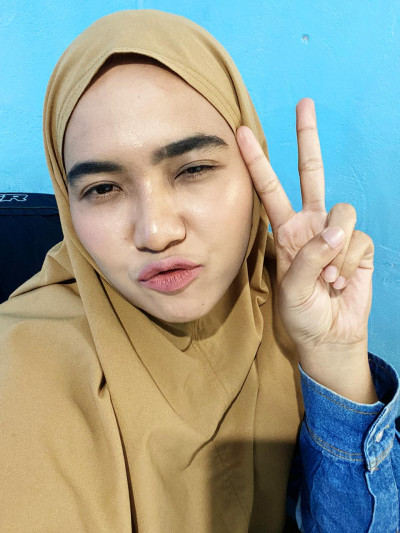 Ayu Wardani