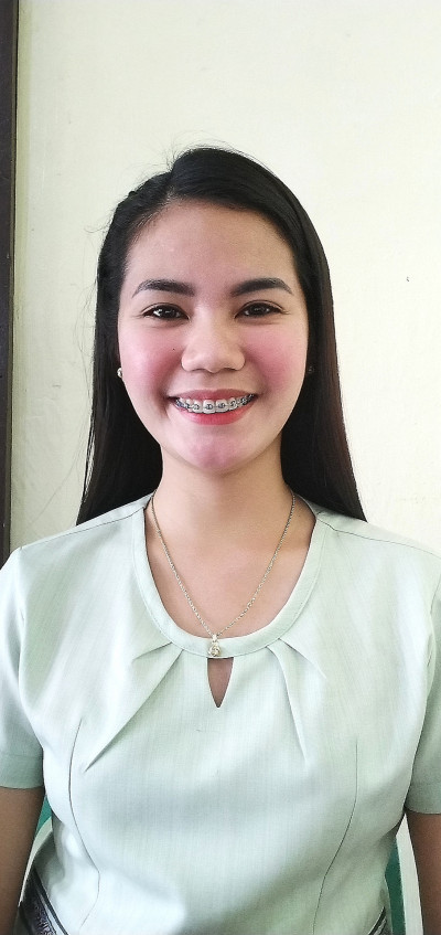 Vallerie Jade Dela Peña