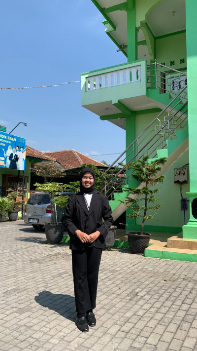 eka May Syaroh