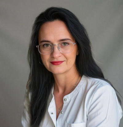 Theresa Feria