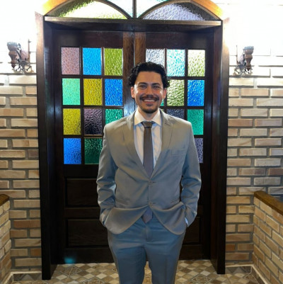Matheus V.