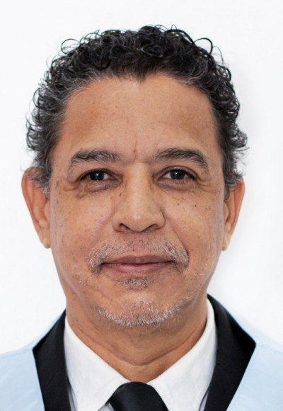Carlos 1.