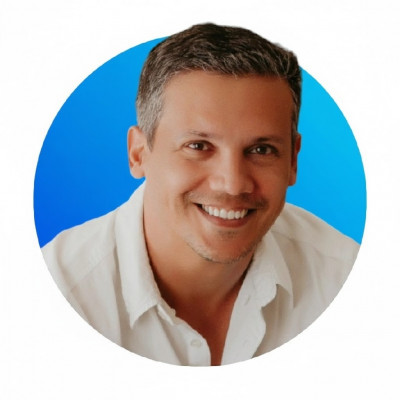 Rogerio R.