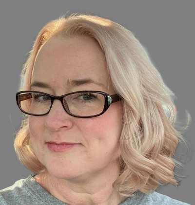 Jennifer Hall