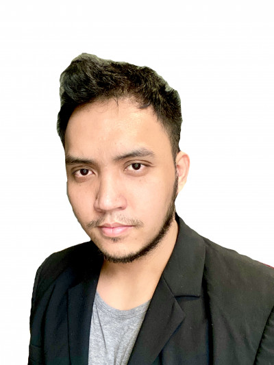 Raymond Heris Zamrudi