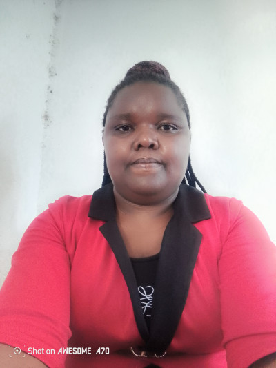 ESTHER Ochiengi