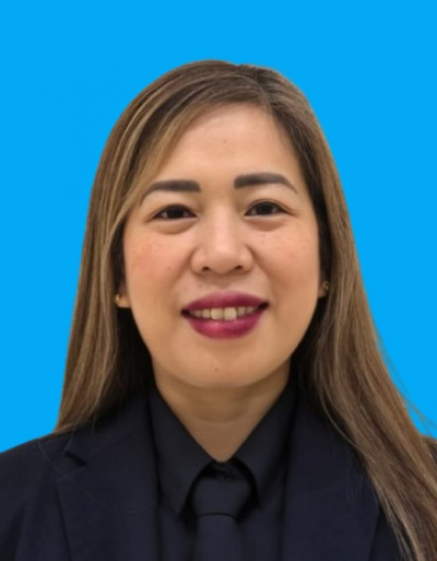Myra Maderal