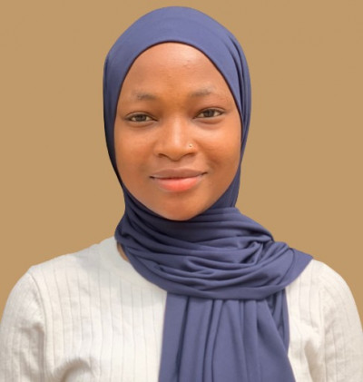 Zainab Opeloyeru